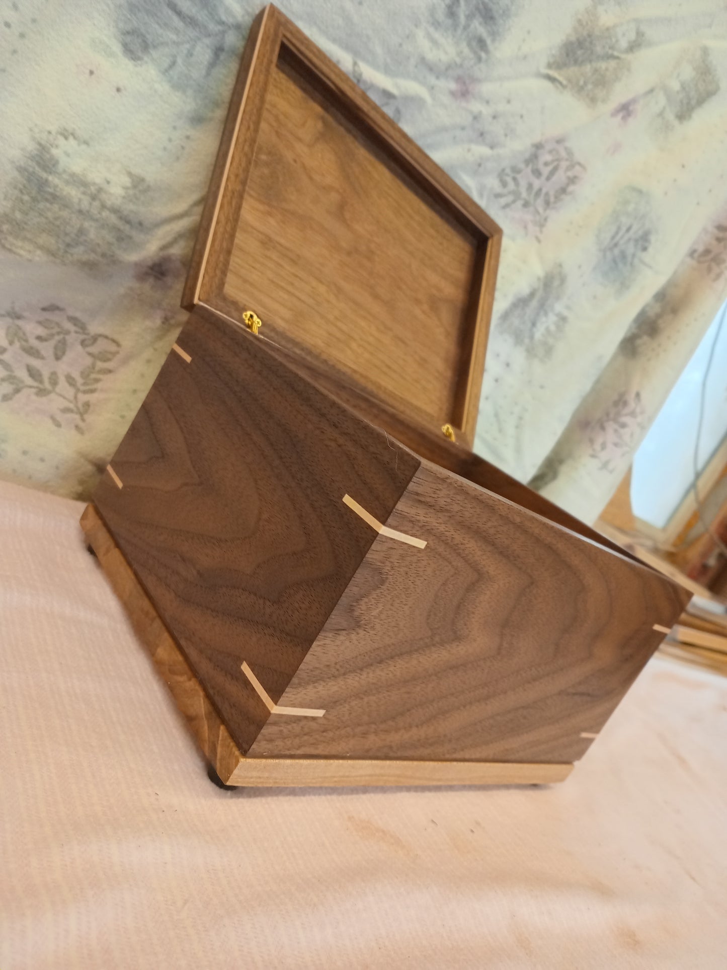 True North Woodbox Urn For Ashes