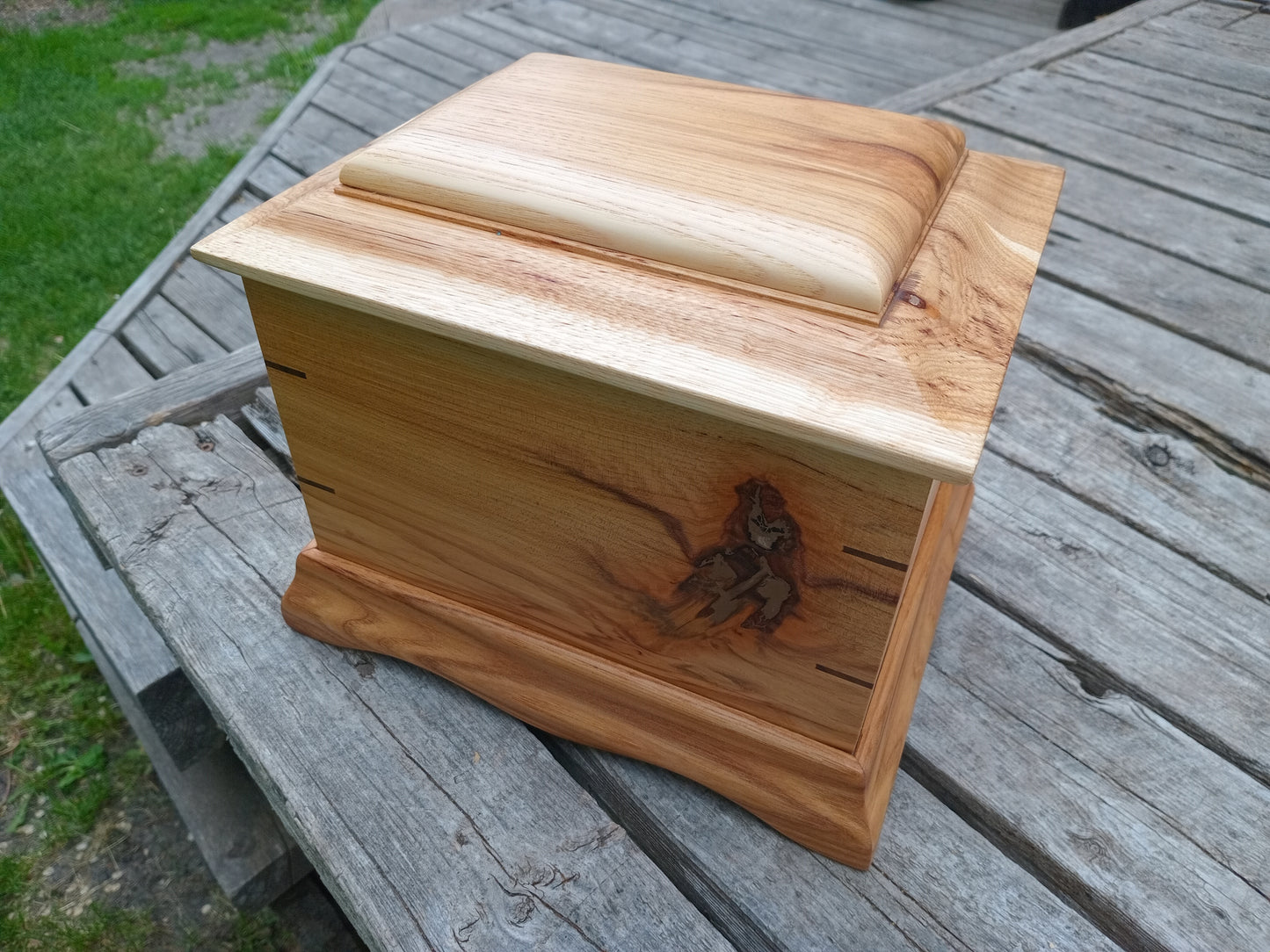 Rest in Peace Woodbox Urn For Ashes
