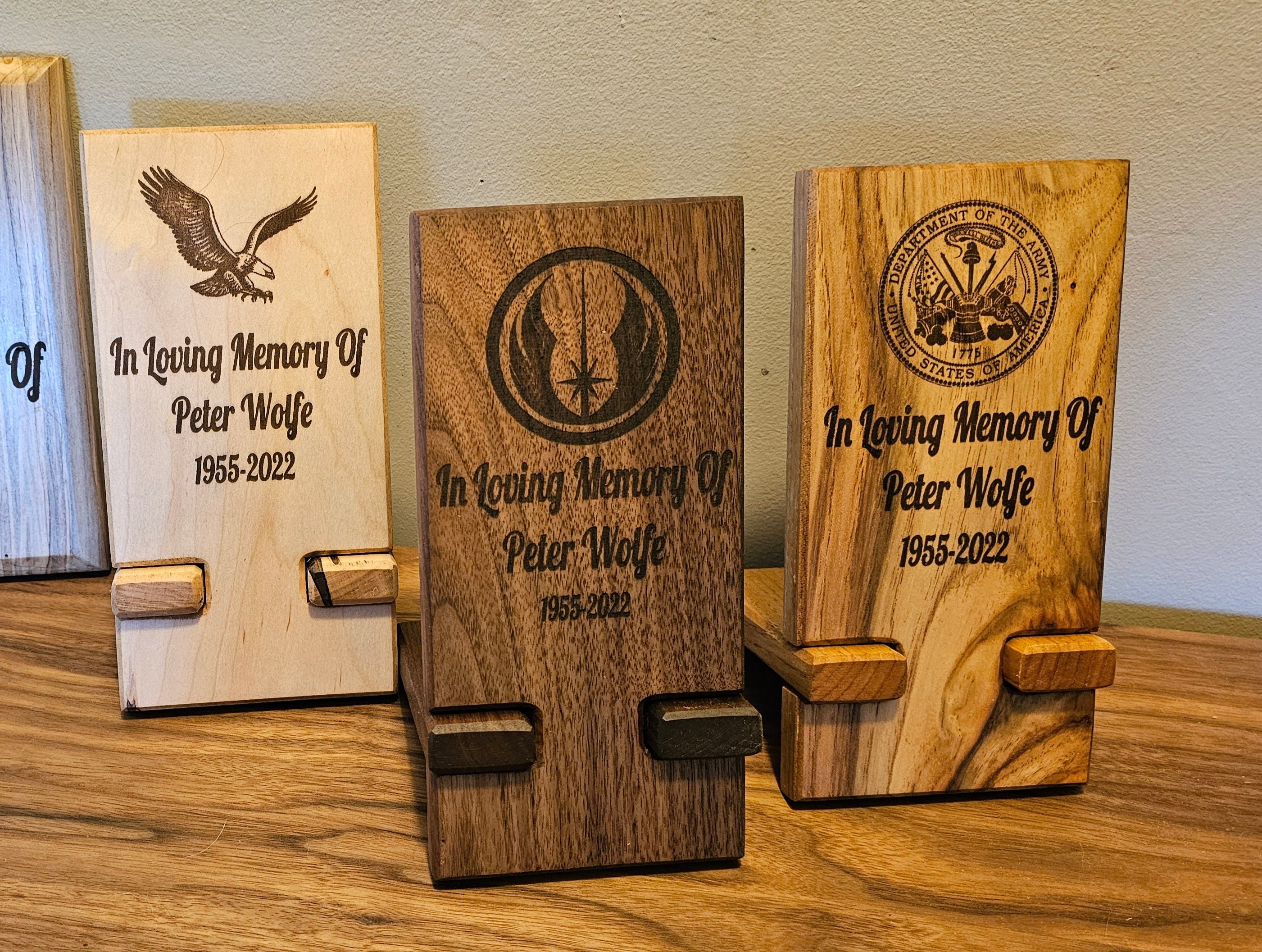 Personalized Memorial Plaque – A Timeless Tribute for Home, Family, and Friends