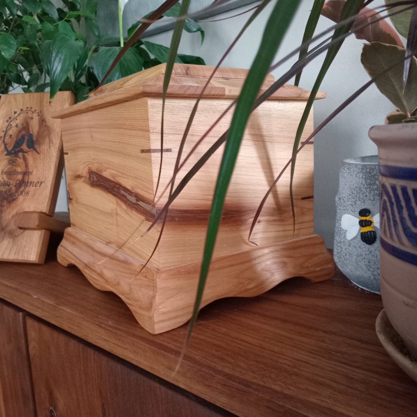 The Ashwood Keep - Keeping It Traditional Woodbox Urn For Ashes