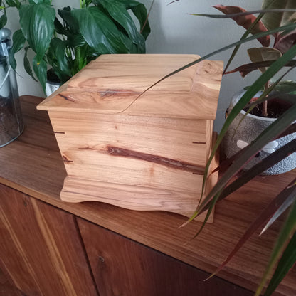 The Ashwood Keep - Keeping It Traditional Woodbox Urn For Ashes