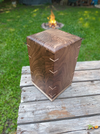 Wholesale Bulk order : 10-Woodbox Urns For Ashes