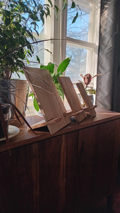 Personalized Phone/Tablet/Book Stand