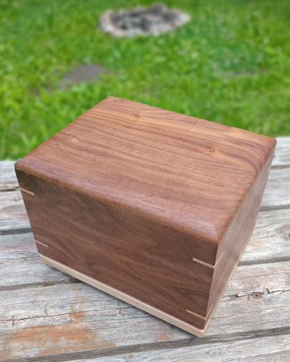 The Havenwood Woodbox Urn For Ashes
