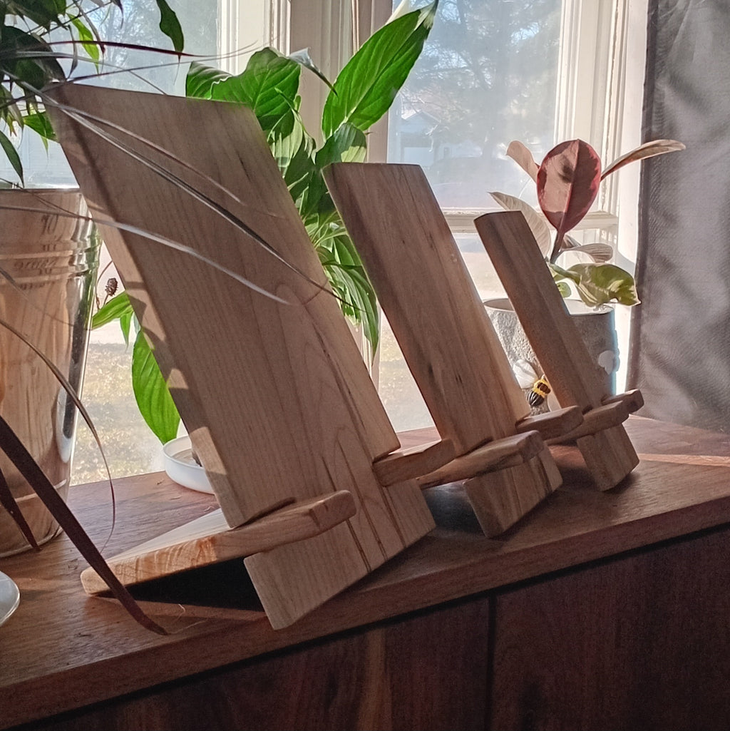 Personalized Phone/Tablet/Book Stand