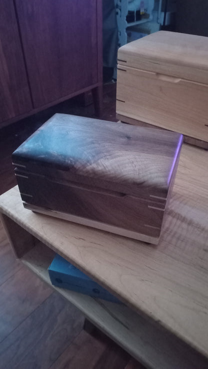 Keepsake/Jewelry boxes