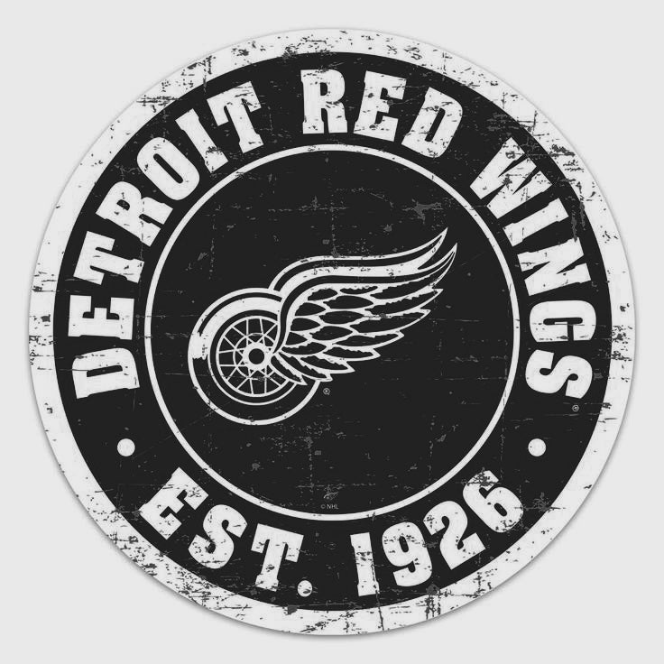 Sports Unique Round Hardwood Cribbage Boards with in board peg storage.