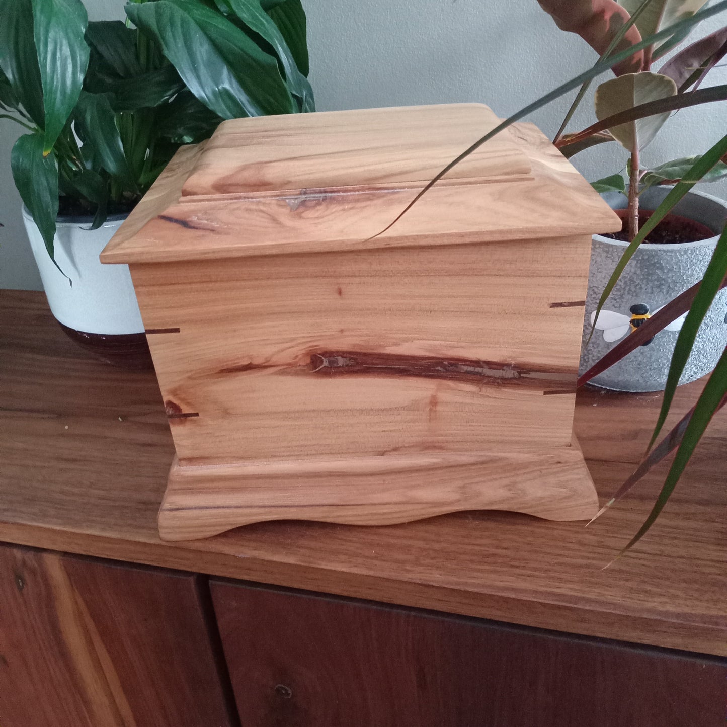 The Ashwood Keep - Keeping It Traditional Woodbox Urn For Ashes