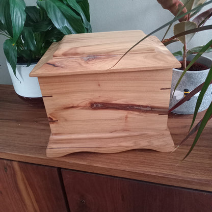 The Ashwood Keep - Keeping It Traditional Woodbox Urn For Ashes