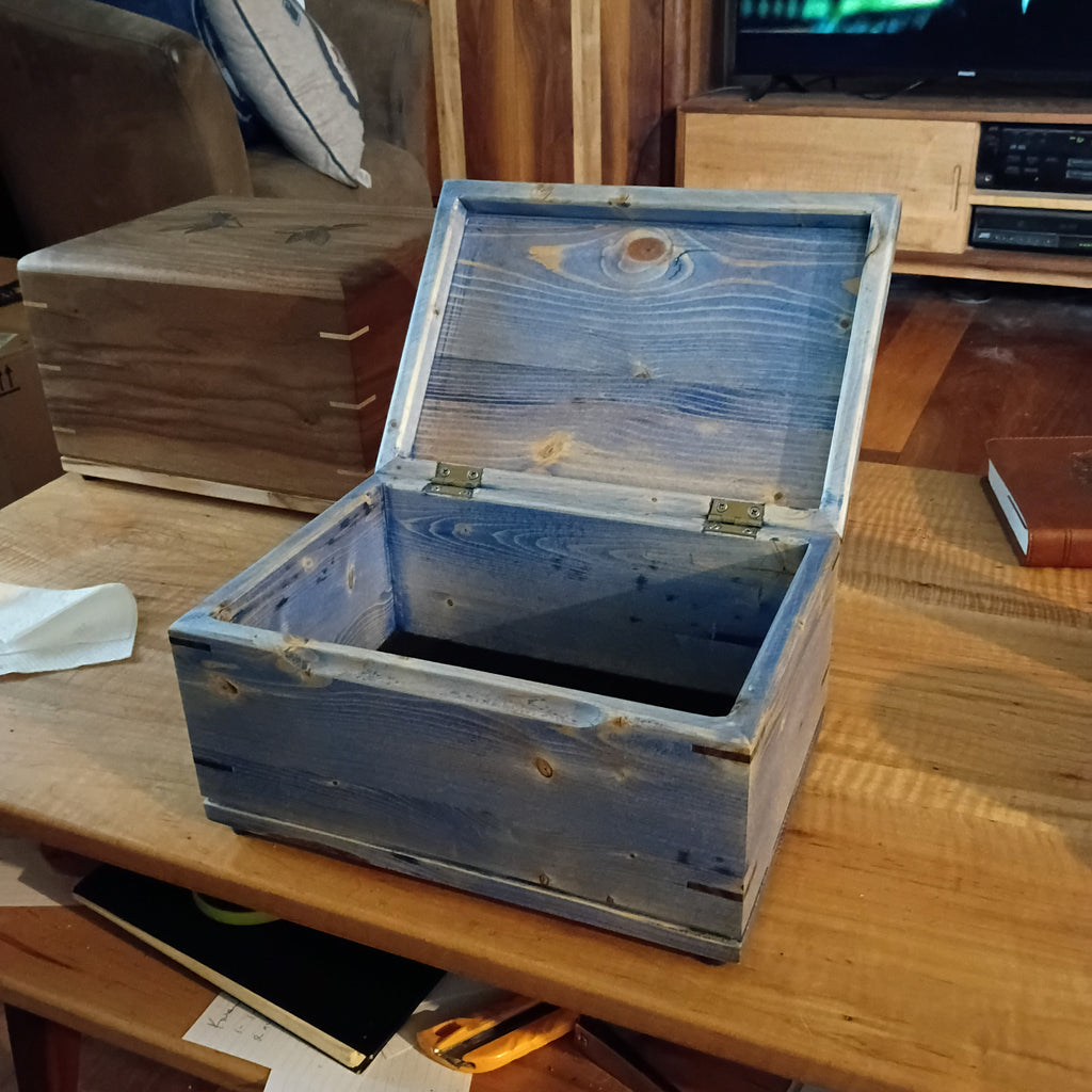 Solid Wood Keepsake/Jewelry box