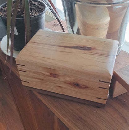 Keepsake/Jewelry boxes