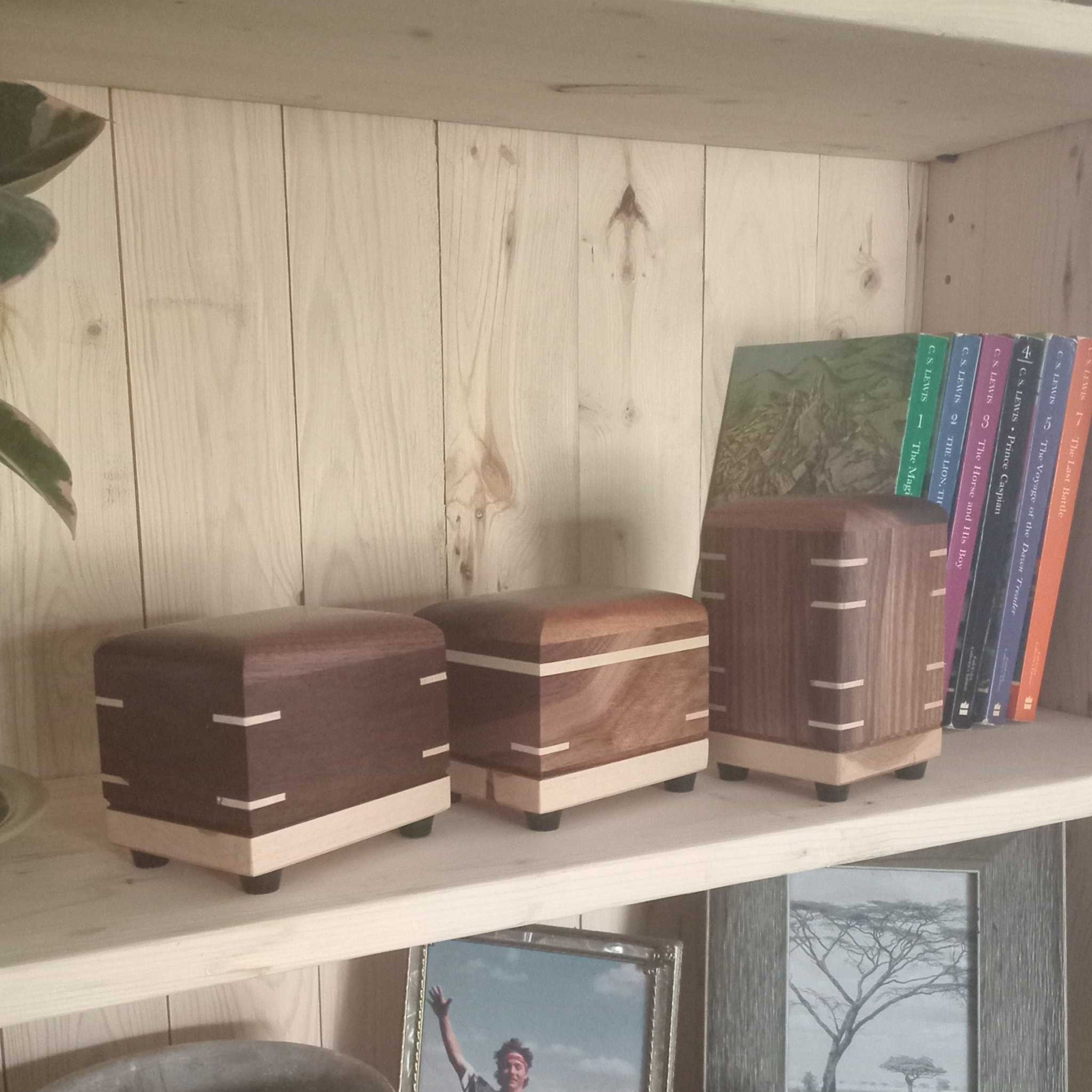 Matching Miniature Urn/Keepsake wooden Box - Shared Ashwood Keep