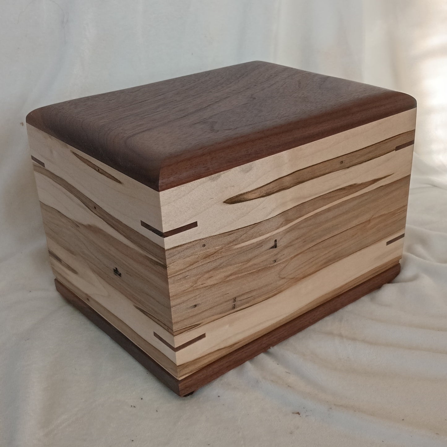 The Camelia Woodbox Urn For Ashes