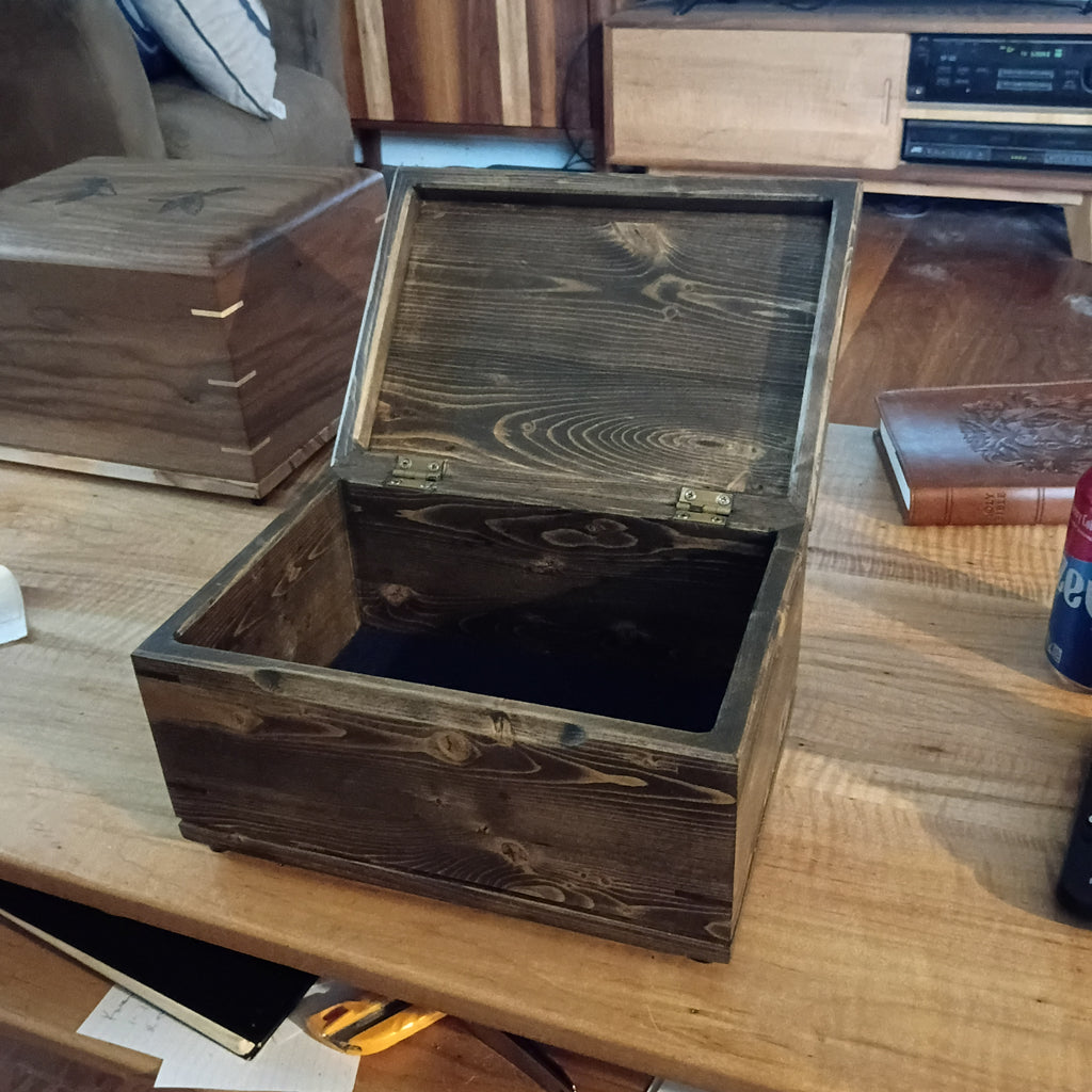 Solid Wood Keepsake/Jewelry box
