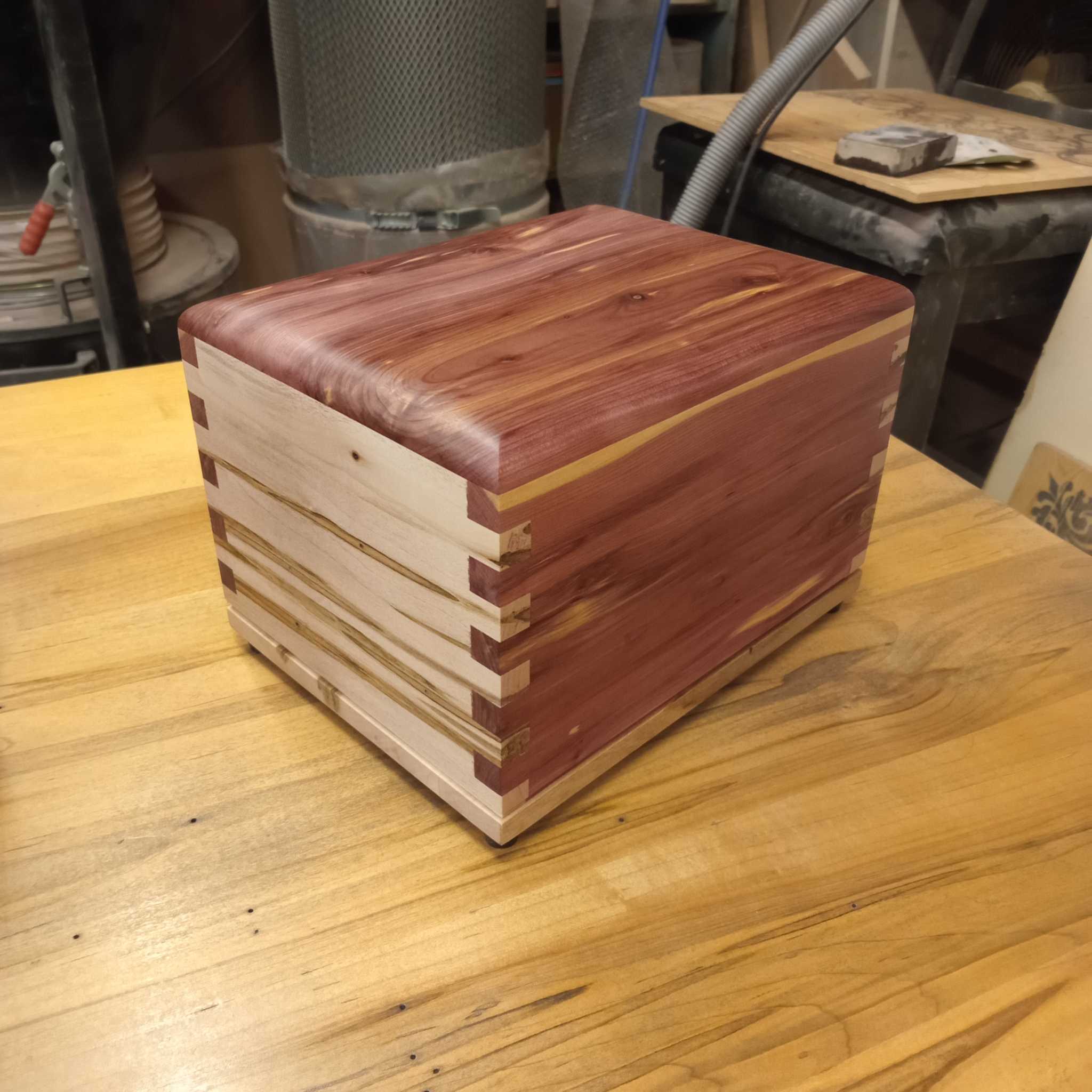 "NEW" Craftsman Series Hardwood Cremation Urn - with finger Joint construction