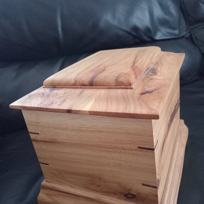 The Ashwood Keep - Keeping It Traditional Woodbox Urn For Ashes