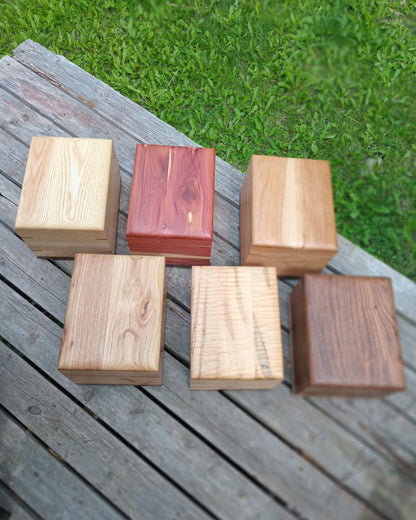 Wholesale Bulk order : 10-Woodbox Urns For Ashes