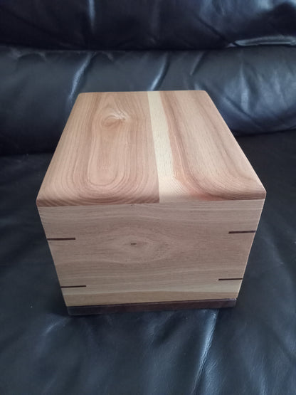 Ashes Woodbox Urn For Ashes
